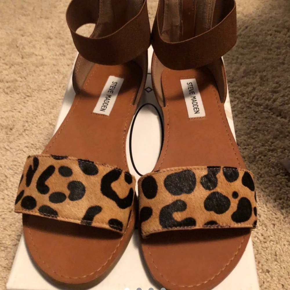 steve madden cheetah print sandals